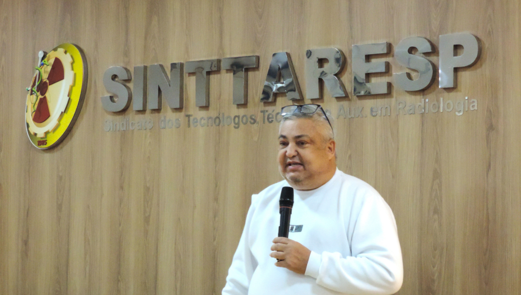 Imagem da notícia Sinclair Lopes de Oliveira: A Voz da Radiologia que Transformou Luta em Conquistas